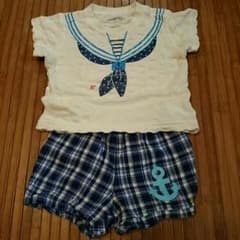 ベベ Tシャツ短パンセットのサムネイル