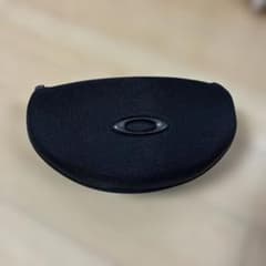 オークリーゴーグルケースのサムネイル