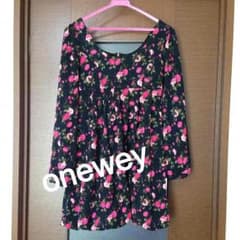oneway花柄わんぴのサムネイル