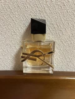 YSL イブサンローラン　リブレ　香水のサムネイル