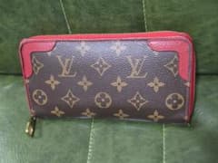 LOUIS VUITTON モノグラム 長財布 レッドのサムネイル