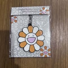 フラワーキーリング オレンジ ホワイト カイカイキキ 村上隆 - メルカリ