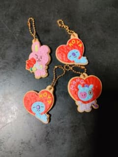 BTS BT21クッキーチャームコット2のサムネイル