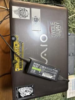 SONY VAIO PCG-7184N ジャンク／電源入らず／部品取り用のサムネイル