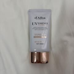 d'Alba UV Essence Waterfull Tone Upのサムネイル