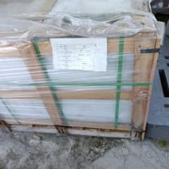 中国産白御影石の300✕600✕25ミリ一面バーナー板石100枚入り一箱