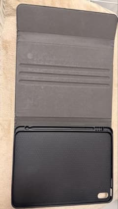 iPadAir用ケース ブラック ペンシルホルダー付きのサムネイル