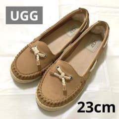 UGG シボン フラットシューズ ローファー モカシン 23cm - メルカリ