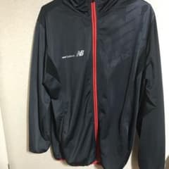 New Balanceジャージのサムネイル