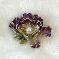 ゴージャスなお花のブローチ - 4