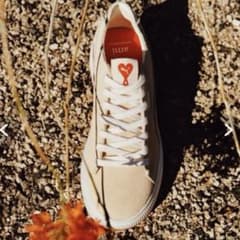 く*ち様 大人気コラボ PUMA X AMI 完売 PUMAamiコラボスニーカのサムネイル