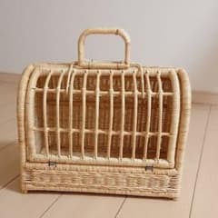 ラタンキャリーのサムネイル