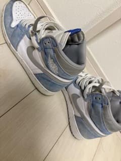 NIKE スニーカーのサムネイル