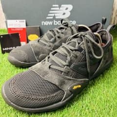 【新品・箱付き】NEW BALANCE MINIMUS スニーカー 28
