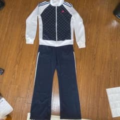 adidasジャージ セットアップのサムネイル
