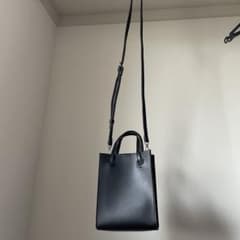 LACOLE ミニショルダーバッグ ブラックのサムネイル