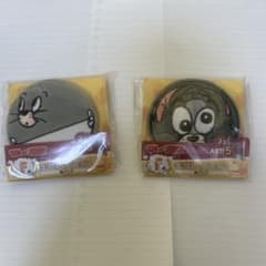 TOM and JERRY FUNNY ART! 5 F賞 缶バッジ　2点セットのサムネイル