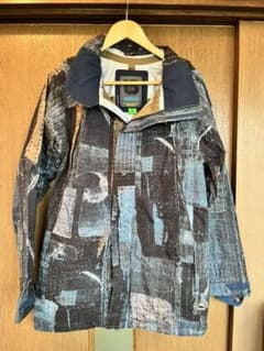 BURTON スノーボードウェアのサムネイル