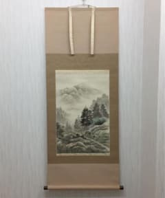掛け軸 佐川 高徳作 彩色山水 桐箱付き 掛け軸 佐川 高徳作 彩色山水 桐箱付き - メルカリ