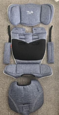 FBI-CIA様専用　チャイルドシート＋カバー1セットと、スクートルバグ1つのサムネイル