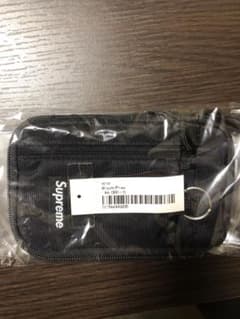 supreme Small Zip Pouchのサムネイル