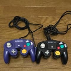 ゲームキューブコントローラーのサムネイル