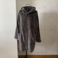 ファイテン　ロングコートのサムネイル
