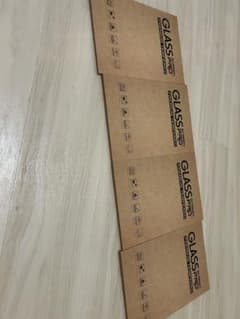 GLASS PRO Premium Tempered 4장 세트