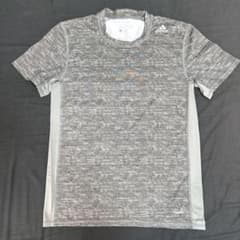 アディダス adidas techfit Tシャツ グレー Lのサムネイル
