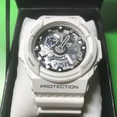 G-SHOCK 白 時計のサムネイル
