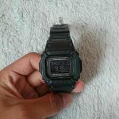G-SHOCKのサムネイル