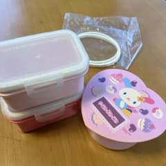 未使用品パッキン二個付きタイガー魔法瓶弁当箱二個におまけ付き うさはな 保存容器のサムネイル