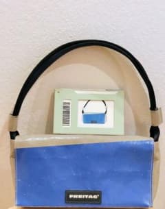 FREITAG F71 LAURA フライターグ・ローラ 廃盤品 廃盤】FREITAGフライターグ F71 LAURA ローラ ショルダーバッグ - メルカリ
