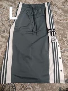 adidas アディダス　アディブレイクスカート　Lのサムネイル