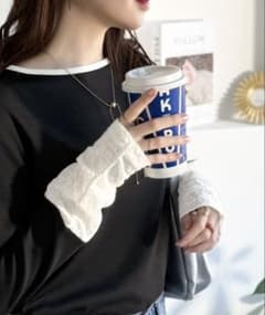 classicalelf ふくれジャガード切り替えリブトップス ブラック Lのサムネイル