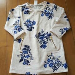 花柄ワンピースのサムネイル