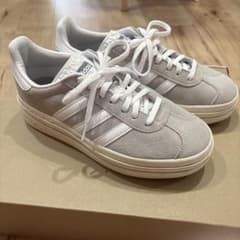 adidas GAZELLE BOLD グレー スニーカーのサムネイル
