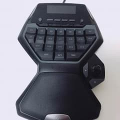 LiLi様専用☆Logicool アドバンス ゲームボード G13rのサムネイル