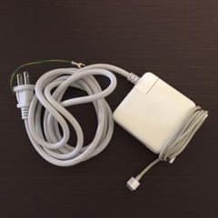 アップル純正 60W MageSafe 電源アダプタのサムネイル