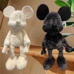 コストコ　ミッキーマウス 白黒　ぬいぐるみセット　ブランケット付　クリスマス 🖤🤍 コストコ新商品が登場 🤍🖤 なんとミッキーのモノクロぬいぐるみ