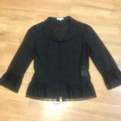 TO BE CHIC 黒シャツのサムネイル