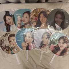 TWICE ナヨン うちわ 8枚セットのサムネイル