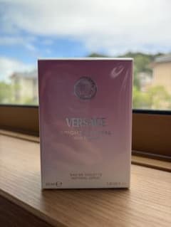 VERSACE BRIGHT CRYSTALオードトワレ30ml TXTボムギュのサムネイル