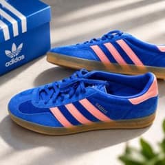 adidas GAZELLE スニーカー ブルー ピンクのサムネイル