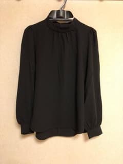 GU スタンドカラーブラウス 新品のサムネイル