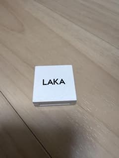 LAKA 単色アイシャドウ ブラウンのサムネイル