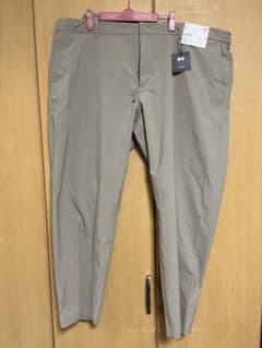 ユニクロ　長ズボン　4XＬ　UNIQLOのサムネイル