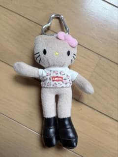 ハローキティ ぬいぐるみキーホルダーのサムネイル