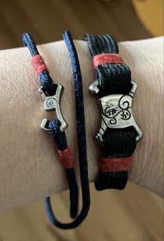 かすう工房　伊賀組紐黒腕輪　組紐ブレスレット 黒 赤 シルバー アクセサリーのサムネイル