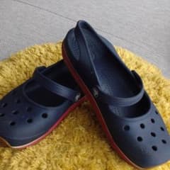 CROCS　サンダルのサムネイル
